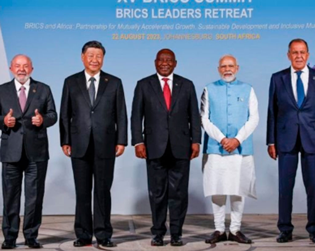 15ª Cúpula dos BRICS: Uma breve análise sobre os impactos da expansão do grupo